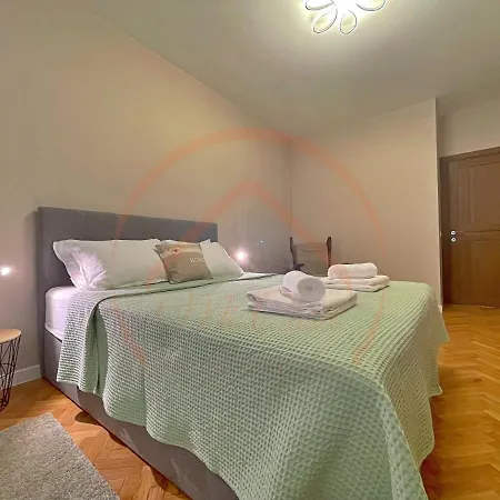 Apartment Luxury Downtown Dream Parking Varna